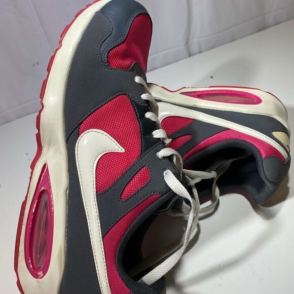 Nike Air Max Women's Size 11 Coliseum Racer Running Shoes 553441-604 Pink - Picture 1 of 9